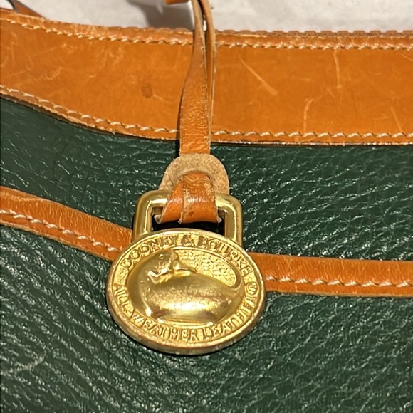 Vintage Green Dooney & Bourke Crossbody Bag - Picture 7 of 17